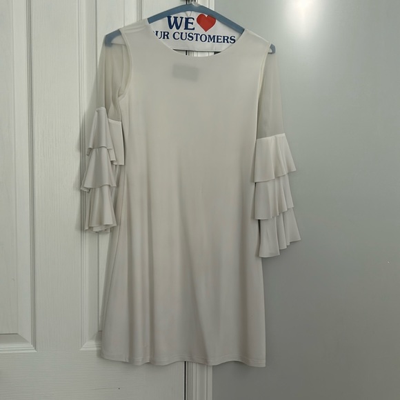 Un Deux Trois Dress - Picture 2 of 4